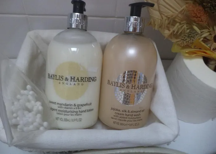 ベッド・アンド・ブレックファスト Monastery View